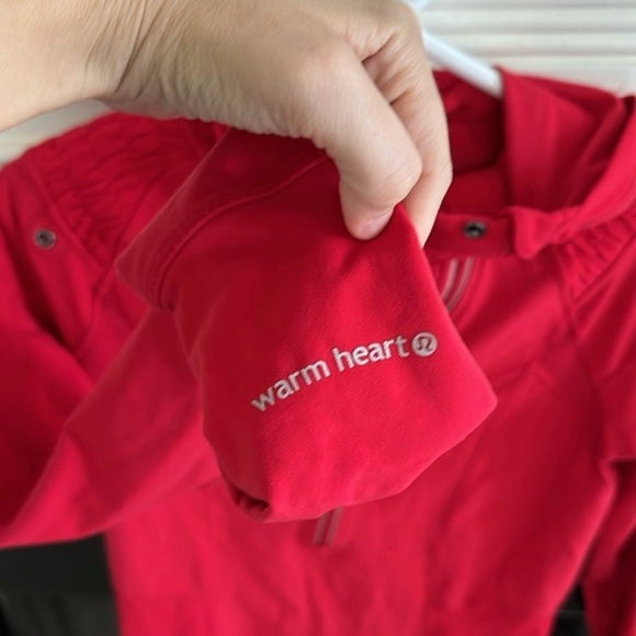 Lululemon Run Jacket M Current Red EXC 6-8 - Picture 6 of 15